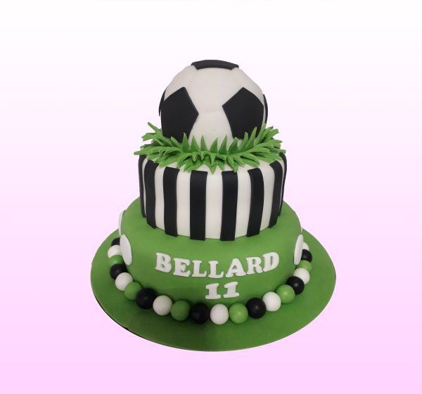 Voetbal taart model 6