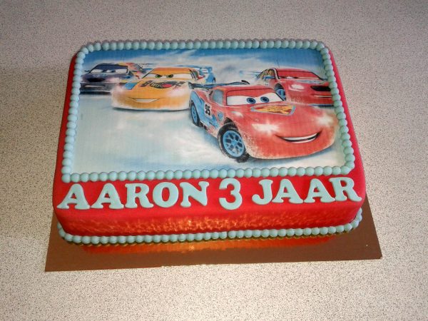 Cars taart model 1