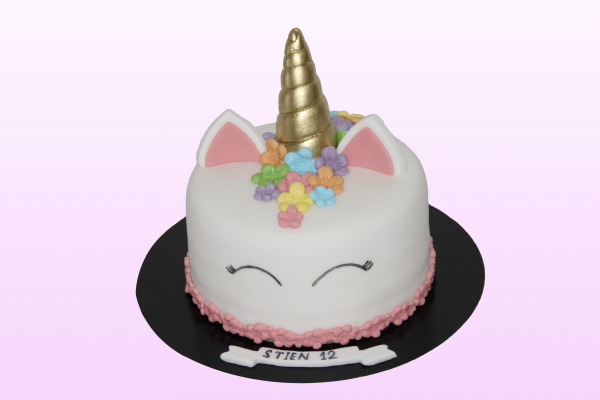 Unicorn taart model 2
