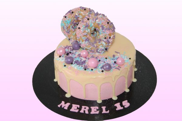 Donut taart model 3