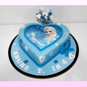 Frozen taart model 6